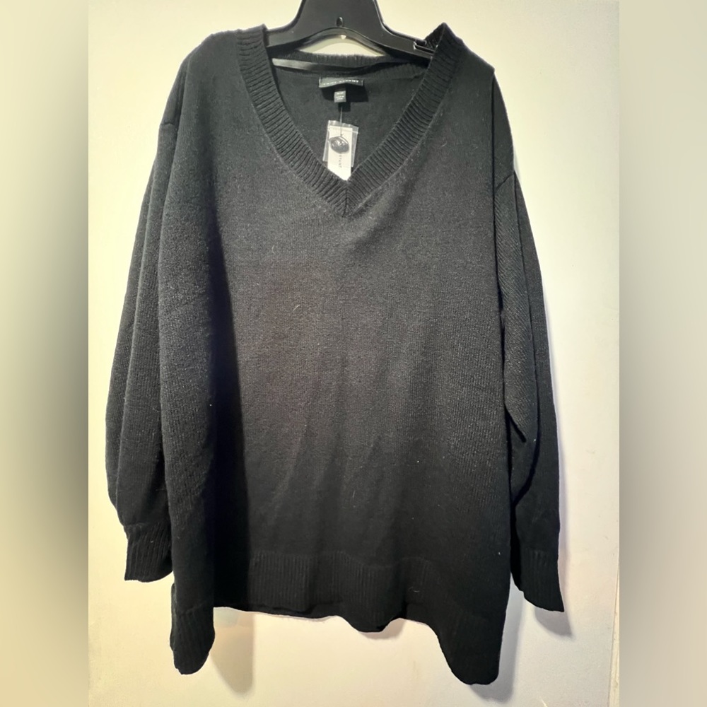 LB V-Neck Sweater
